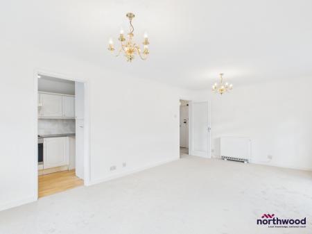 1 bedroom Apartment for sale in Granville Road, Lower Meads, Eastbourne, BN20