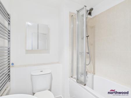 1 bedroom Apartment for sale in Granville Road, Lower Meads, Eastbourne, BN20