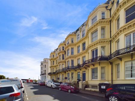 Queens Gardens, Eastbourne, BN21