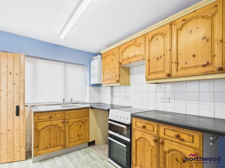 2 bedroom Terraced House for sale in Sidley Road, Redoubt, Eastbourne, BN22