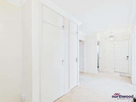 3 bedroom Flat for sale in Trinity Trees, Town Centre, Eastbourne, BN21