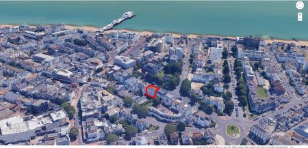 3 bedroom Flat for sale in Trinity Trees, Town Centre, Eastbourne, BN21