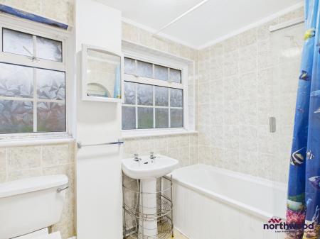 3 bedroom Terraced House for sale in Linley Drive, Ore, Hastings, TN34