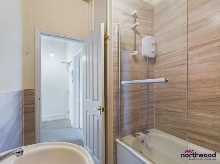 1 bedroom Flat to let in Bohemia Road, St. Leonards-On-Sea, TN37