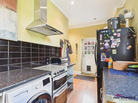 3 bedroom Apartment to let in Denton Road, Meads, Eastbourne, BN20