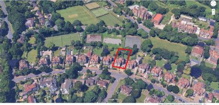 3 bedroom Apartment to let in Denton Road, Meads, Eastbourne, BN20