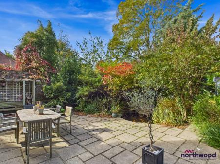 3 bedroom Apartment to let in Denton Road, Meads, Eastbourne, BN20