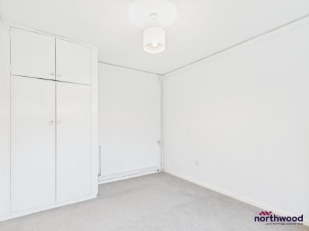 1 bedroom Bungalow to let in Farlaine Road, Willingdon, Eastbourne, BN21