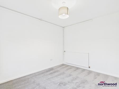 1 bedroom Bungalow to let in Farlaine Road, Willingdon, Eastbourne, BN21