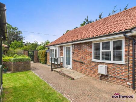 Farlaine Road, Willingdon, Eastbourne, BN21