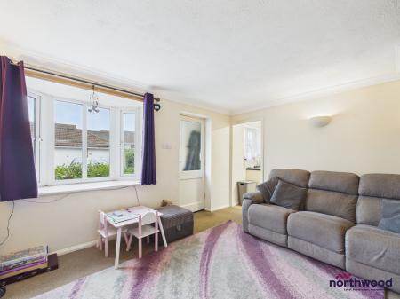 2 bedroom End of terrace house to let in Hudson Close, Sovereign Harbour South, Eastbourne, BN23