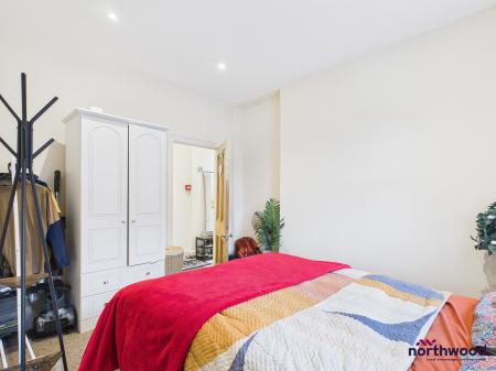 1 bedroom Apartment to let in Hurst Road, Upperton, Eastbourne, BN21