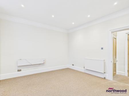 1 bedroom Apartment to let in Hurst Road, Upperton, Eastbourne, BN21