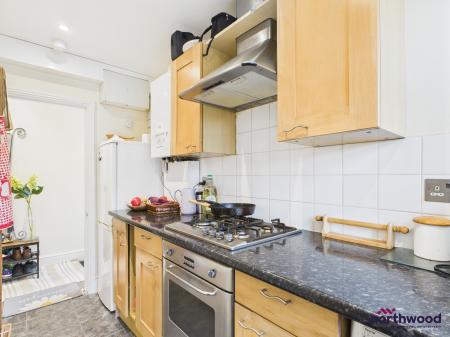 1 bedroom Apartment to let in Hurst Road, Upperton, Eastbourne, BN21