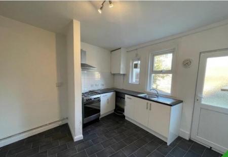 3 bedroom Terraced House to let in Melbourne Road, Eastbourne, BN22