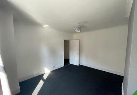 3 bedroom Terraced House to let in Melbourne Road, Eastbourne, BN22