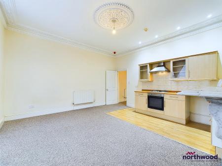 1 bedroom Flat to let in Seaside, Eastbourne, BN22