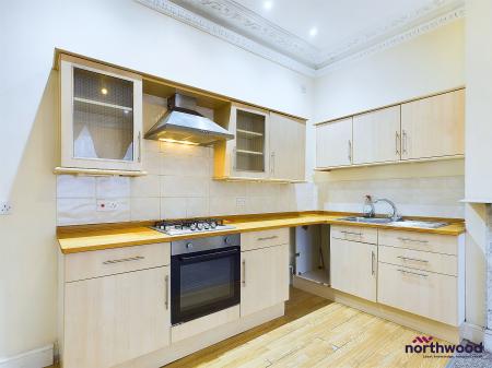 1 bedroom Flat to let in Seaside, Eastbourne, BN22