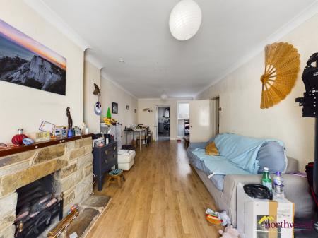 2 bedroom Terraced House for sale in Bath Road, Eastbourne, BN21