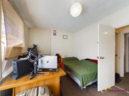 2 bedroom Terraced House for sale in Bath Road, Eastbourne, BN21