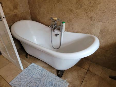 2 bedroom Bungalow to let in Downs Valley Road, Willingdon, Eastbourne, BN20