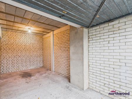 1 bedroom Flat to let in St Annes Road, Upperton, Eastbourne, BN21