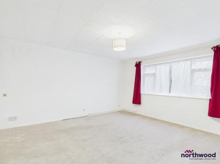 1 bedroom Flat to let in St Annes Road, Upperton, Eastbourne, BN21