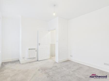 2 bedroom Terraced House to let in Broomfield Street, Old Town, Eastbourne, BN21