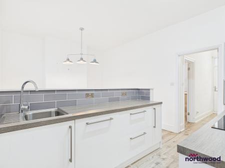 2 bedroom Terraced House to let in Broomfield Street, Old Town, Eastbourne, BN21