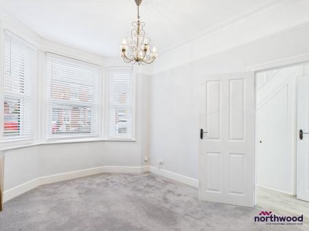 2 bedroom Terraced House to let in Broomfield Street, Old Town, Eastbourne, BN21