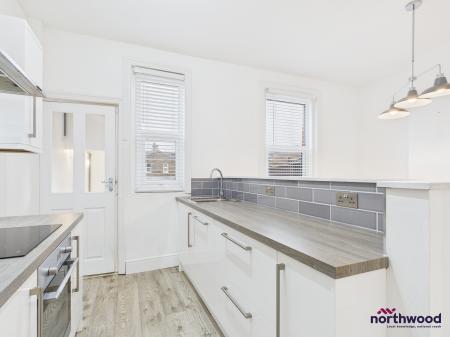 2 bedroom Terraced House to let in Broomfield Street, Old Town, Eastbourne, BN21