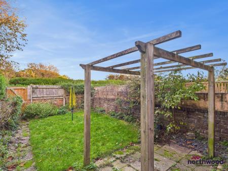 3 bedroom Terraced House to let in Channel View Road, Redoubt, Eastbourne, BN22