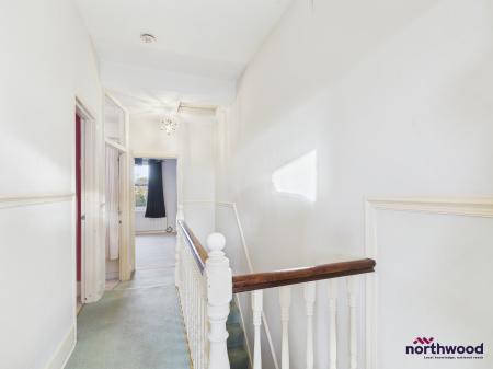 3 bedroom Terraced House to let in Channel View Road, Redoubt, Eastbourne, BN22