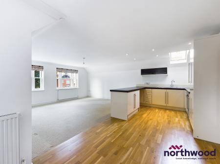 2 bedroom Flat to let in Grassington Road, Lower Meads, Eastbourne, BN20