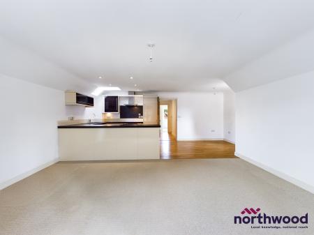 2 bedroom Flat to let in Grassington Road, Lower Meads, Eastbourne, BN20