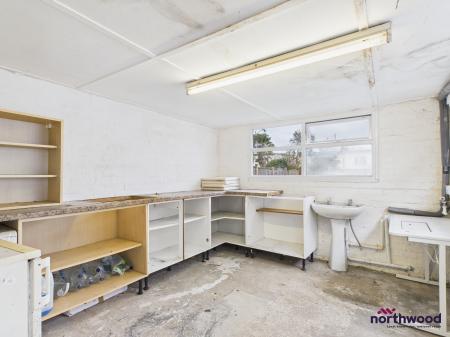 2 bedroom Bungalow to let in Bahram Road, Polegate, BN26