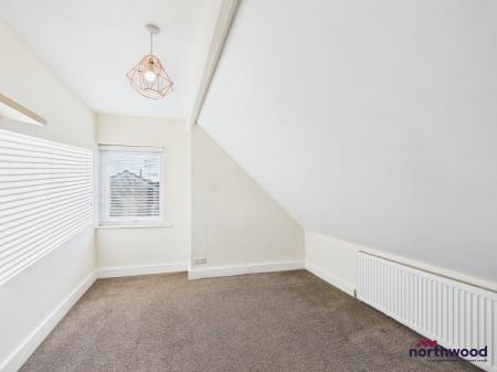 3 bedroom Maisonette for sale in Seaside, Eastbourne, BN22