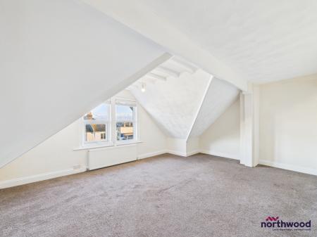 3 bedroom Maisonette for sale in Seaside, Eastbourne, BN22