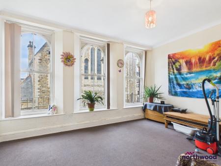 3 bedroom Apartment to let in London Road, St. Leonards-On-Sea, TN37