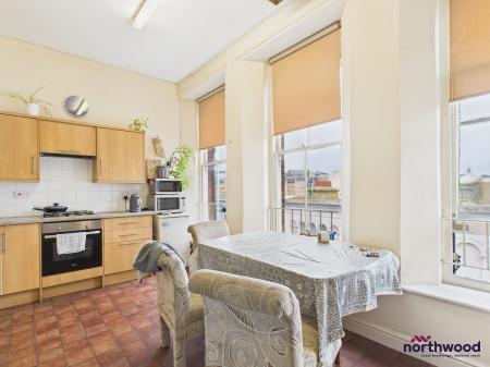 3 bedroom Apartment to let in London Road, St. Leonards-On-Sea, TN37