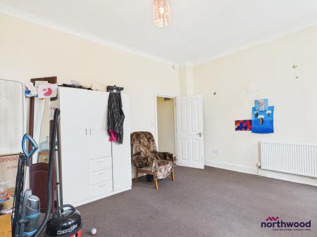 3 bedroom Apartment to let in London Road, St. Leonards-On-Sea, TN37