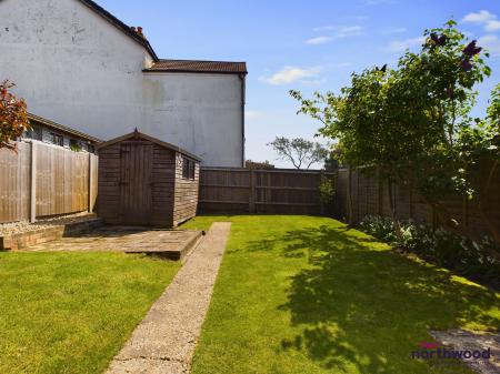 2 bedroom Terraced House to let in Crowmere Avenue, Bexhill-on-Sea, TN40