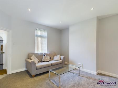 2 bedroom Terraced House to let in Crowmere Avenue, Bexhill-on-Sea, TN40