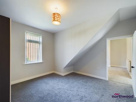 2 bedroom Terraced House to let in Crowmere Avenue, Bexhill-on-Sea, TN40