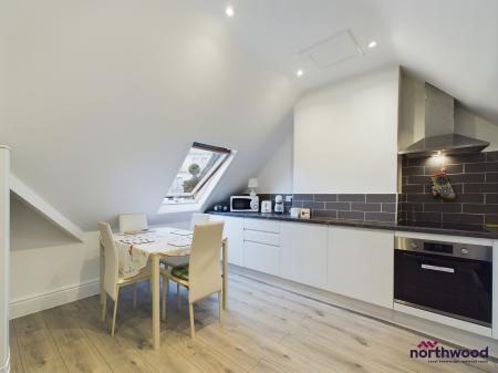 1 bedroom House share to let in South Cliff Avenue, Meads, Eastbourne, BN20