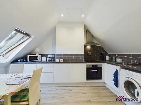 1 bedroom House share to let in South Cliff Avenue, Meads, Eastbourne, BN20