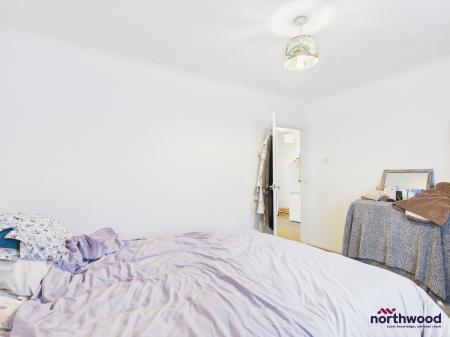 1 bedroom Apartment to let in Farmlands Close, Polegate, BN26