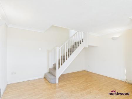 2 bedroom Terraced House to let in Snowdon Close, Langney, Eastbourne, BN23