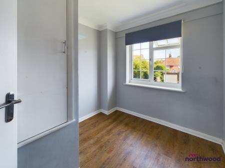 3 bedroom Terraced House to let in Southerden Close, Hailsham, BN27