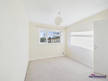 3 bedroom Terraced House to let in Honeysuckle Close, Langney, Eastbourne, BN23